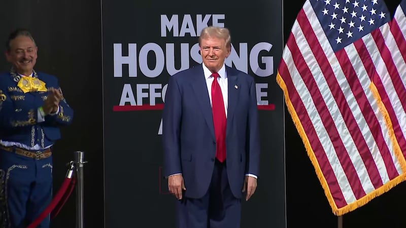 Trump in Tucson, Arizona on Sept. 12, 2024
