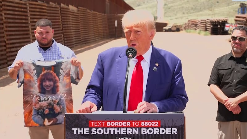 Donald Trump spoke at the Arizona-Mexico border on Thursday.